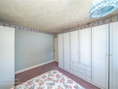 Picture 19